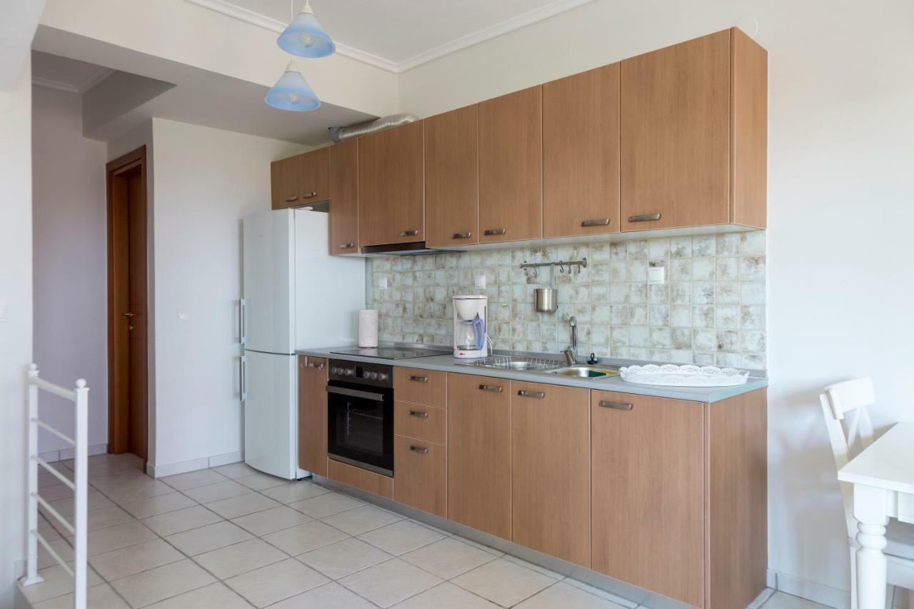 Villa Kristin 2 - 2Min Walk To Great Sandy, Shallow Beach Nikiti  Extérieur photo
